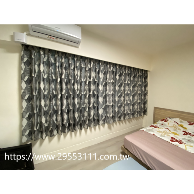 黑色幾何緹花布窗簾裝潢安裝 黑色幾何緹花布窗簾裝潢安裝