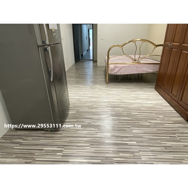 集枕木紋塑膠地磚裝潢施工 集枕木紋塑膠地磚裝潢施工