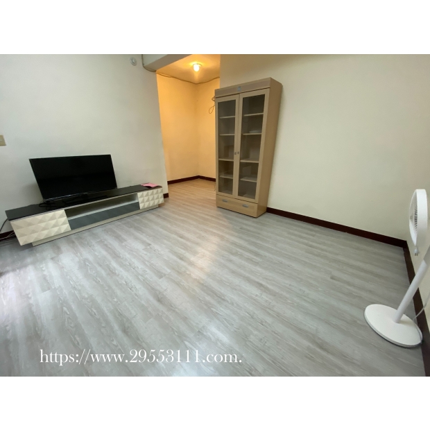 仿木紋塑膠地磚裝潢施工