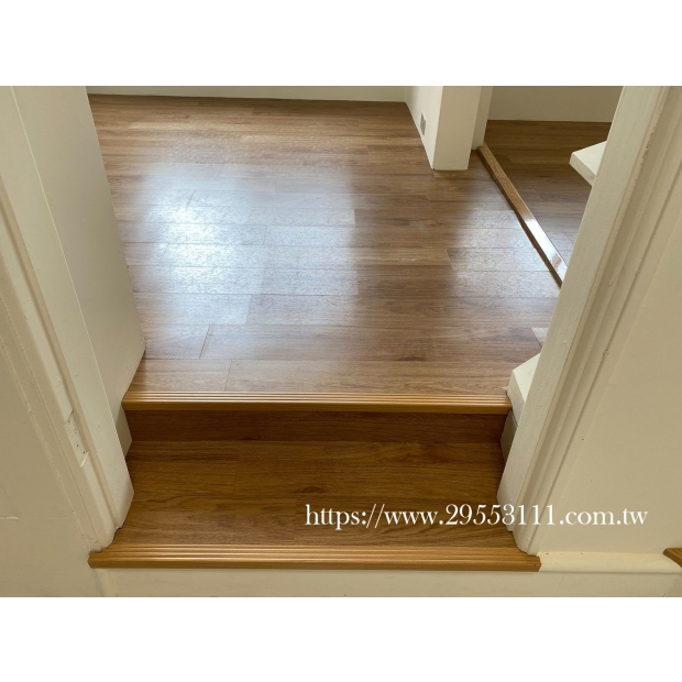 塑膠地磚裝潢施工 塑膠地磚裝潢施工