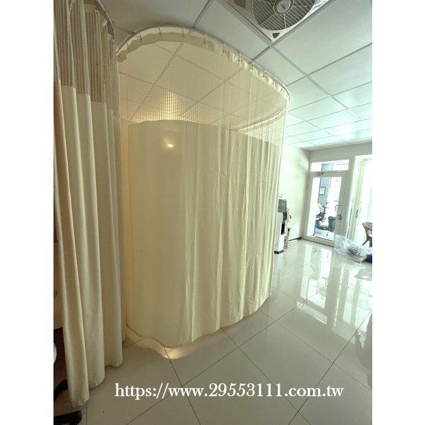 上方透氣網隔間簾式窗簾裝潢安裝