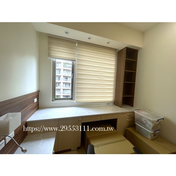 可調光捲簾式窗簾裝潢安裝