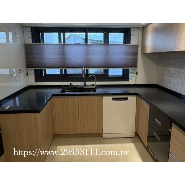 上空下空蜂巢簾裝潢安裝